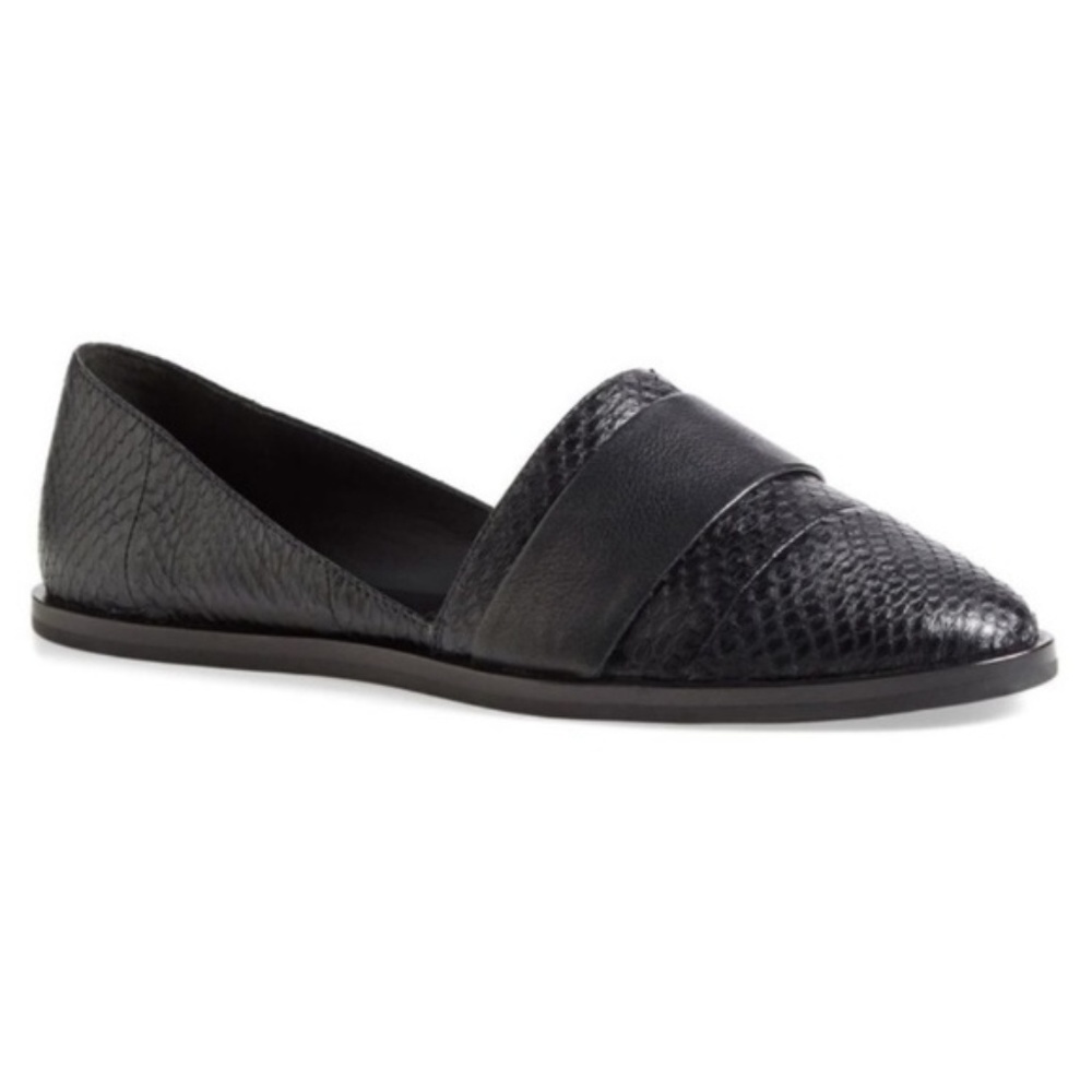 Vince Mason Genuine Snakeskin & Leather Flats 9